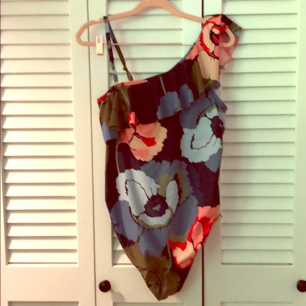 Motherhood Maternity bathing suit